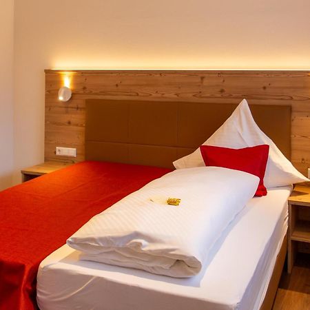Schenkenzell Hotel Waldblick מראה חיצוני תמונה