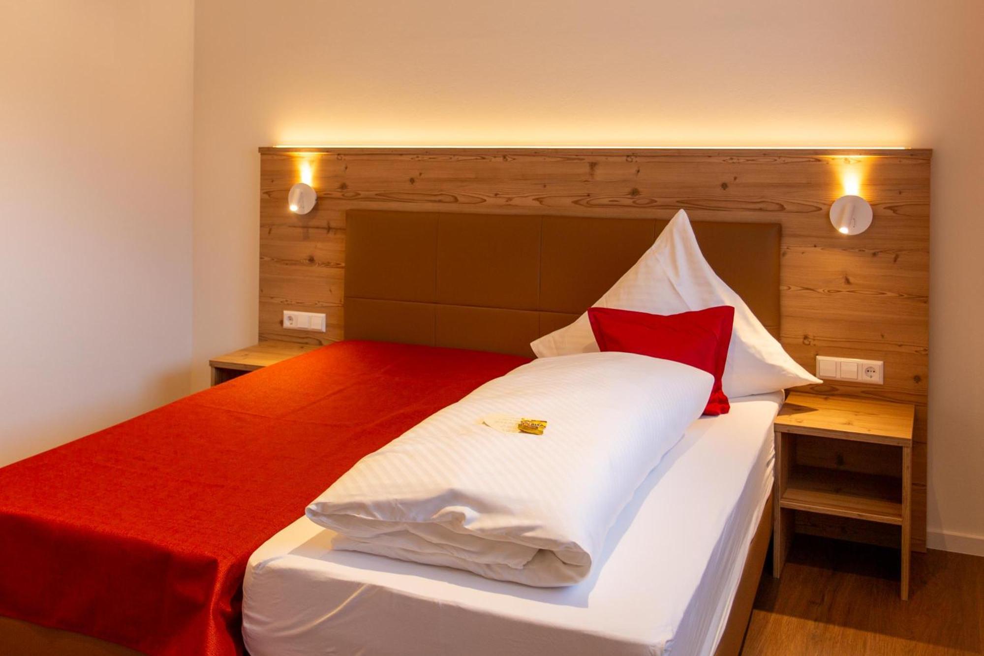 Schenkenzell Hotel Waldblick מראה חיצוני תמונה